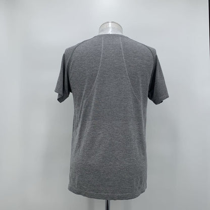 Lululemon T-Shirt