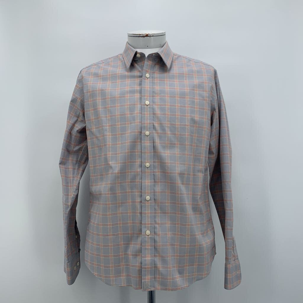 Untuckit Shirt