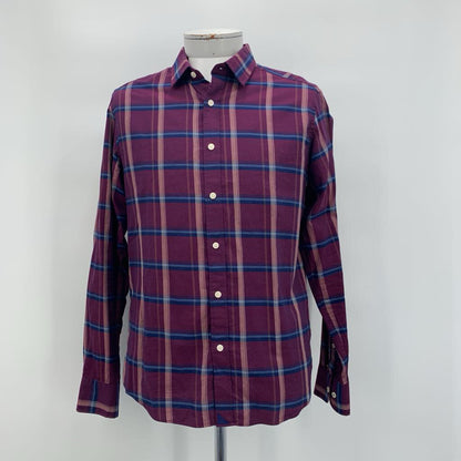 Untuckit Shirt