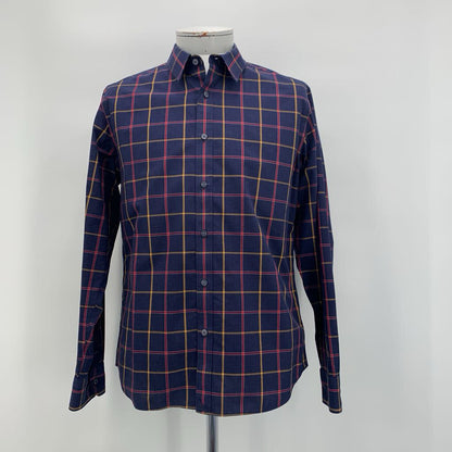 Untuckit Shirt