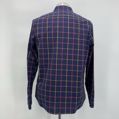 Untuckit Shirt