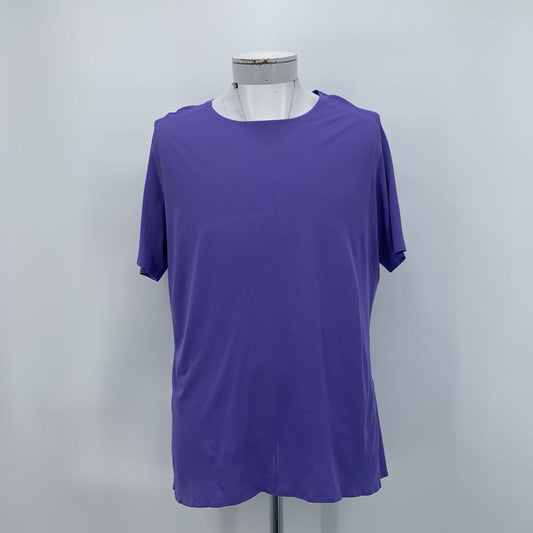 Lululemon T-Shirt