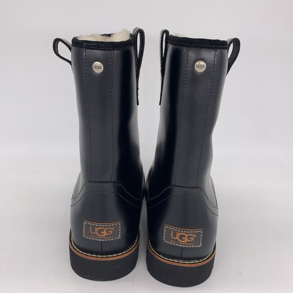 Ugg Stoneman Boots