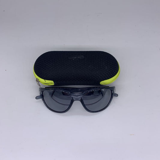 Vintage Oakley Frog Skin Gen 2 Sunglasses