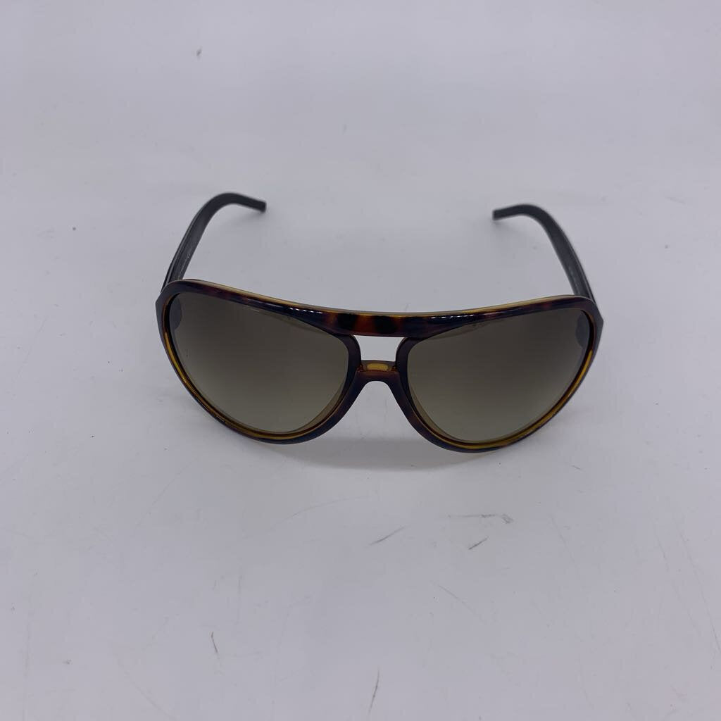 Gucci Sunglasses w/ Sleeve